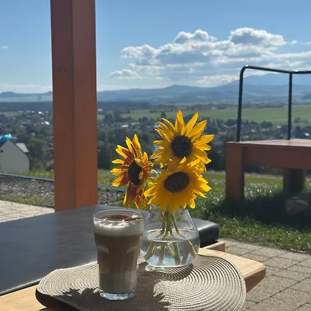 Na Wielkiej Gorze Z Widokiem Na Tatry, Blisko Szlaku Na Turbacz Waksmund